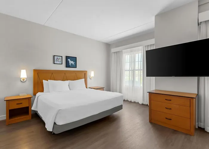 Sonesta Es Phoenix Hotel 3*